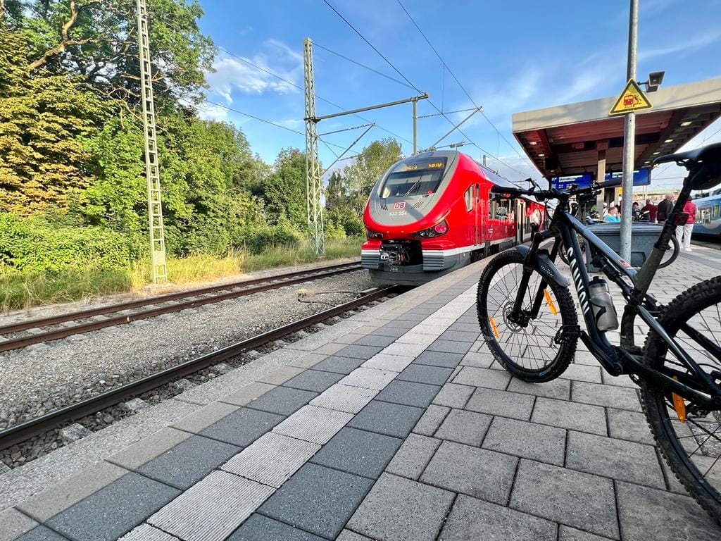 Bahn Anreise Fahrradtour