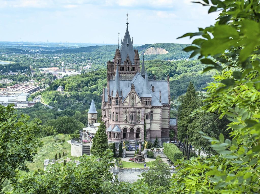 Schloss Drachenburg Rheinradweg