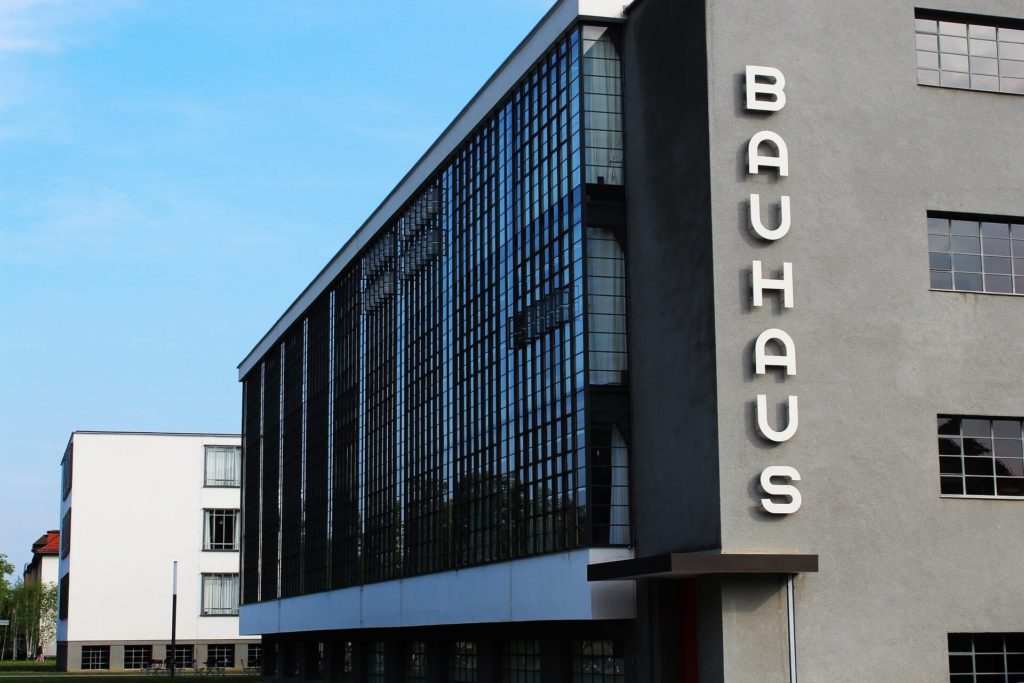 Bauhaus Dessau Elberadweg